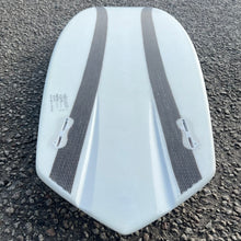 Load image into Gallery viewer, Table Surfboards - TOP - 5'6" - Twinny - Flax Construction