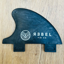 Load image into Gallery viewer, Rapid small centre fin - FCS 1 Fin box - Rebel Fin Co - Made with recycled carbon - Predn Surf Co